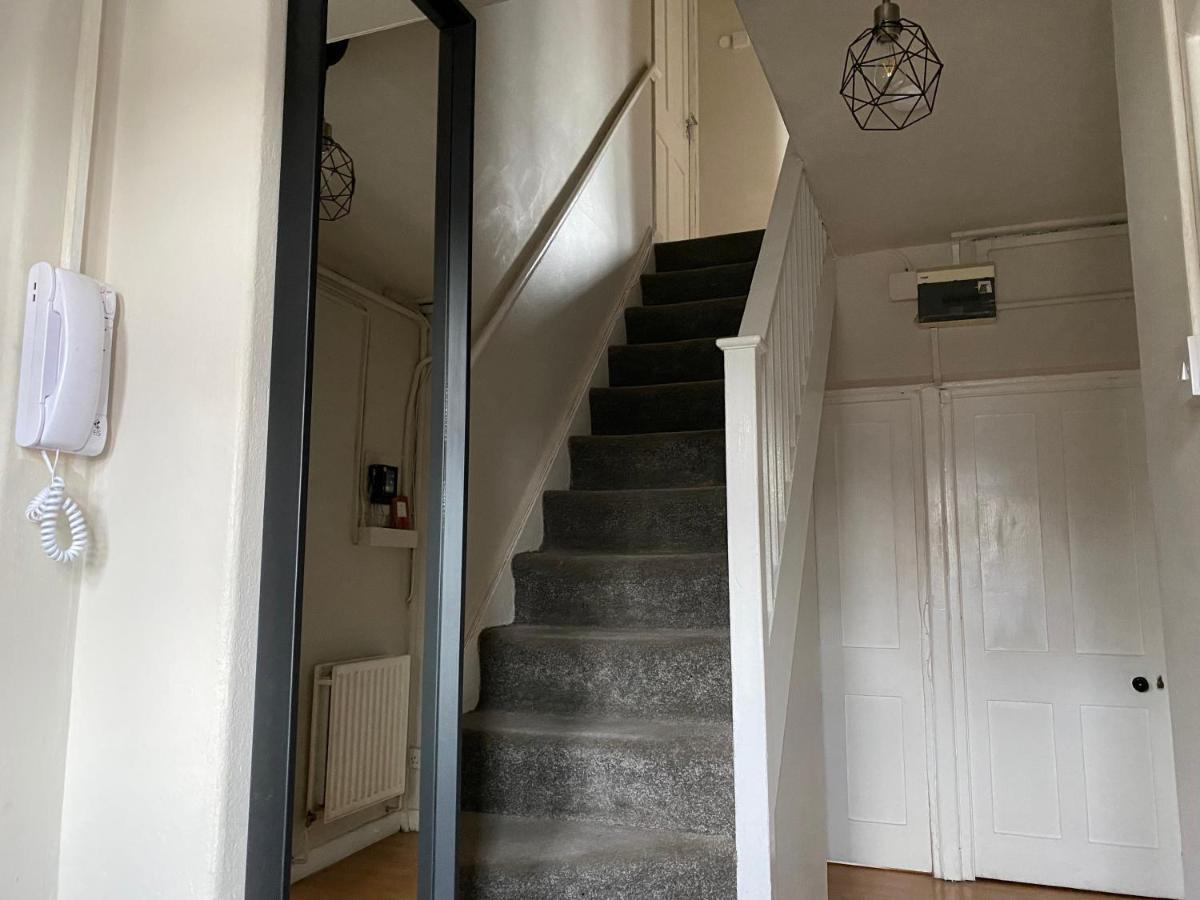 Riberfra Apartment London Ngoại thất bức ảnh